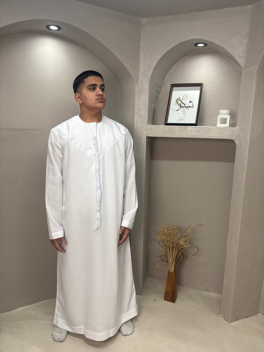 White Emirati Thobe