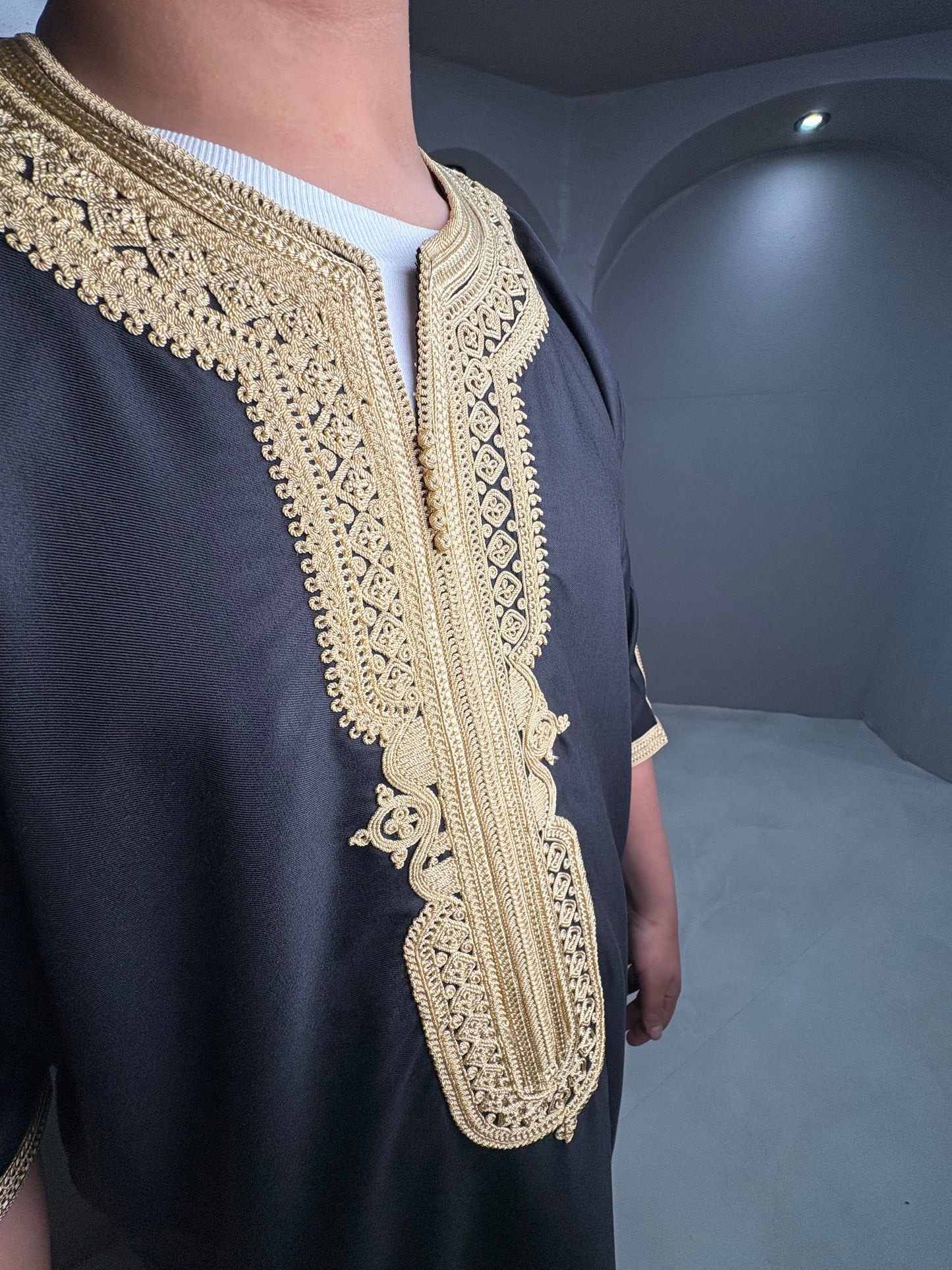 Black & Gold Moroccan Thobe